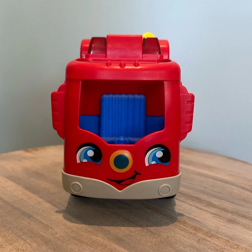 Fisher Price Little People Helping Hands Fire Truck